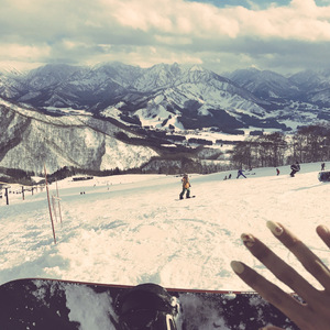 爽⋯躁多水⋯快⋯深点触手电影
